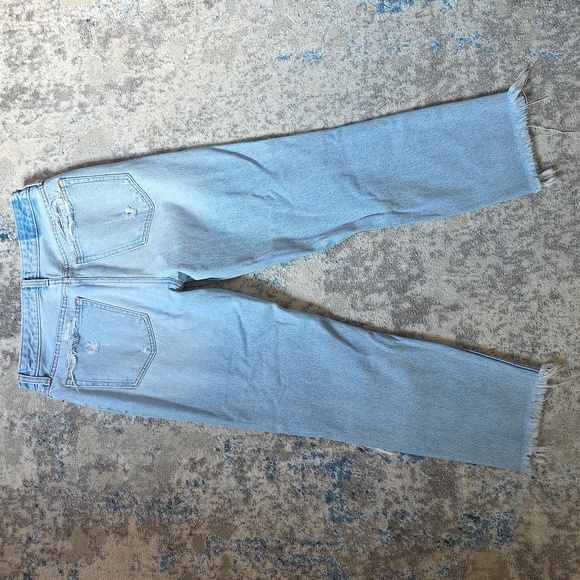 Abercrombie & Fitch Women's Size 29 8R Annie High Rise Girlfriend Jeans - Picture 3 of 3